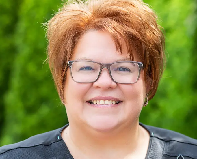 Lead dental assistant Meredith